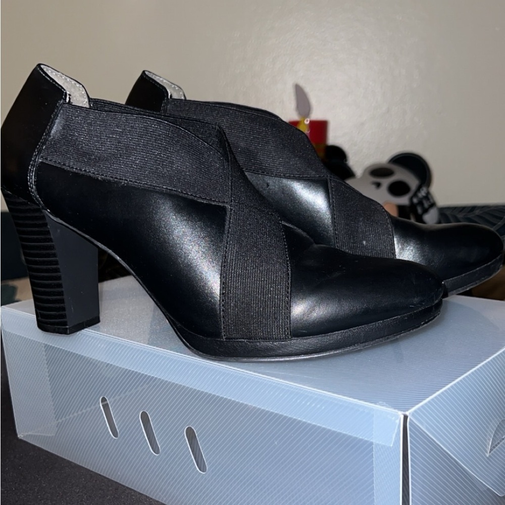Andrew Geller Kell Shoes Women Black 3" Block Heel Man Made Upper Size 8.5M Us